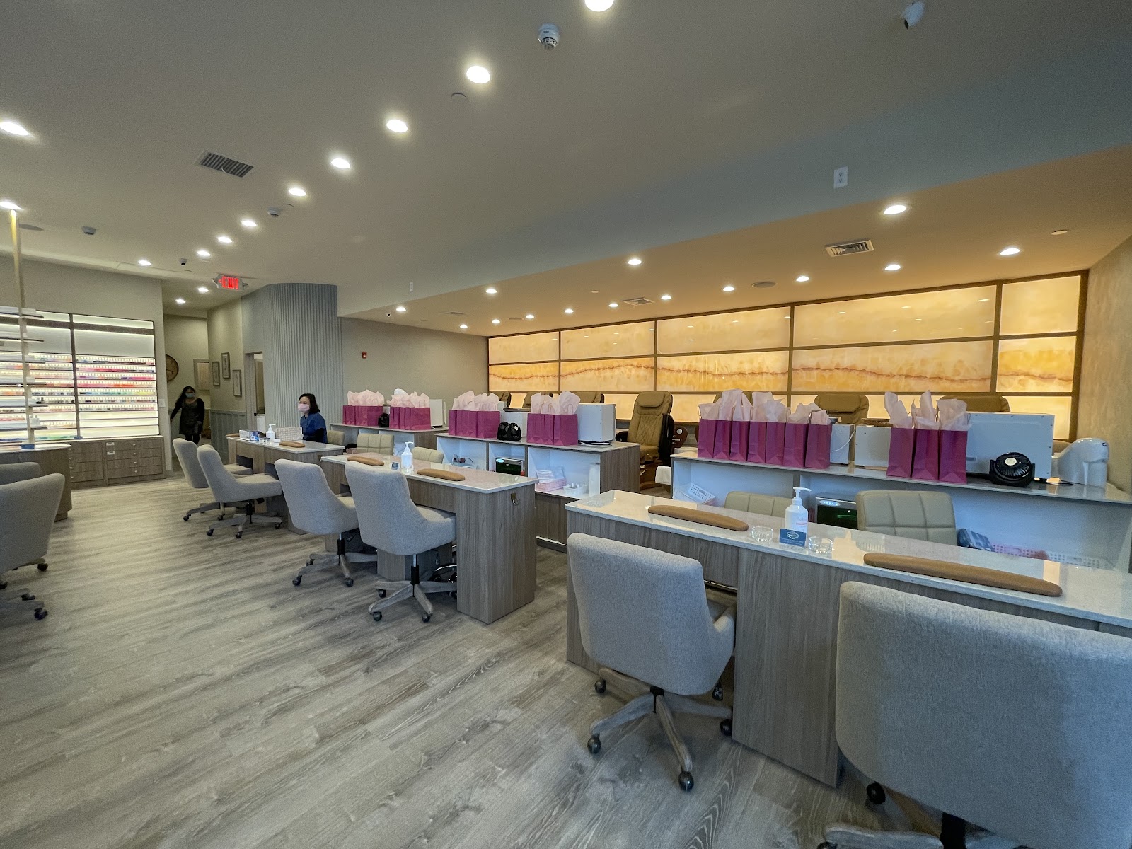 Noblesse Nail Spa nail photo 1